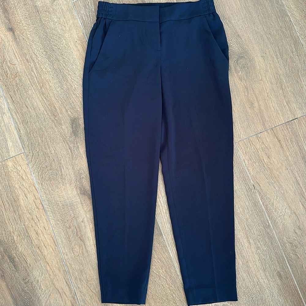 Ann Taylor women's straight leg slacks. Size 0. Color navy.